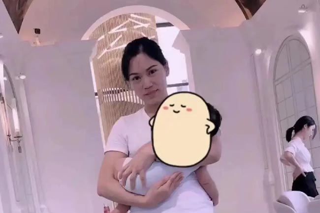 为什么雇主都喜欢挑年轻的家政阿姨？