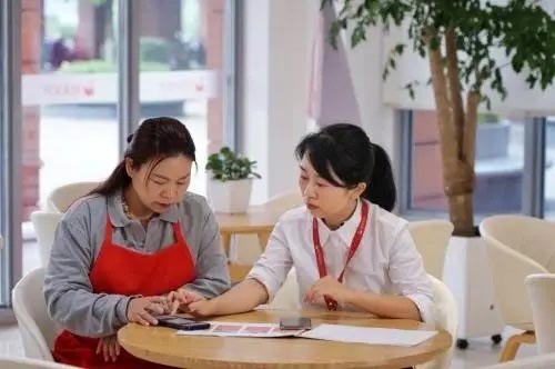 为什么家政公司都是中介制？